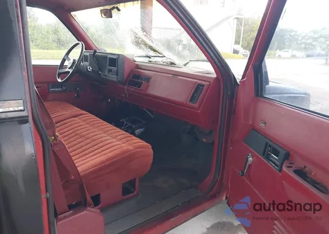 1990 GMC Sierra C1500 from USA, damaged, VIN 1GTDC14Z2LE546748